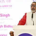 Industry should work in hub and spoke model to enhance textiles manufacturing